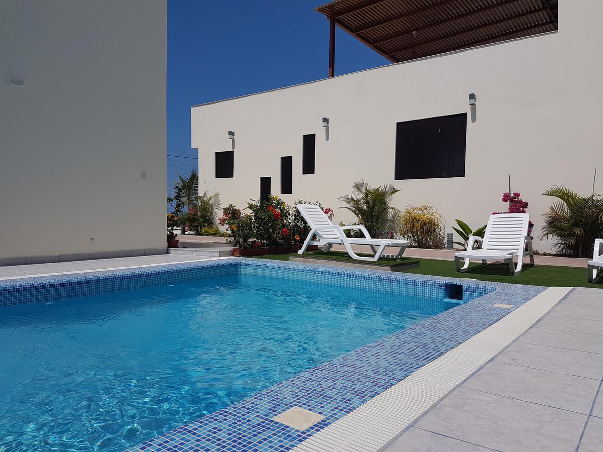 Matices Del Mar En Canoas Canoas de Punta Sal Exterior photo